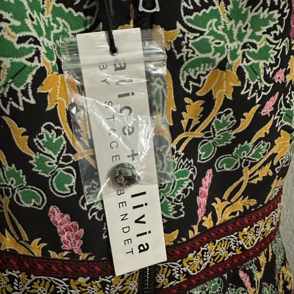 NWT! Alice + Olivia Dana Puff-Sleeve Flare Dress size 14 - Picture 12 of 16